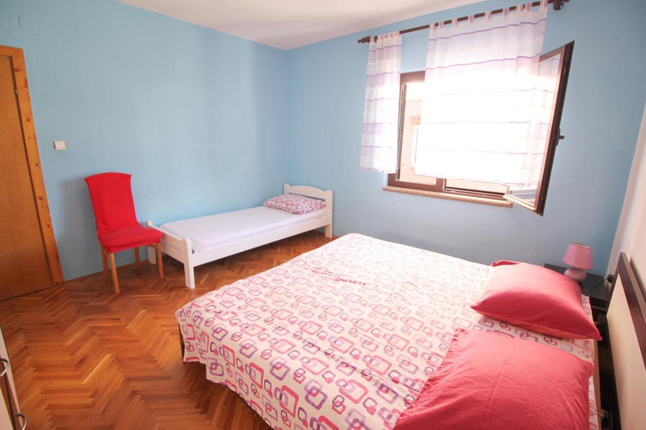Apartamento Dubravka Dinjiška Exterior foto