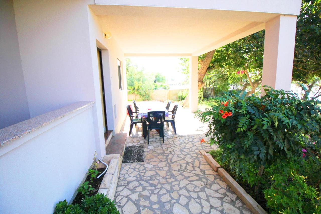 Apartamento Dubravka Dinjiška Exterior foto