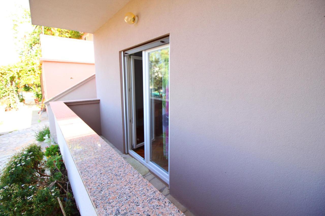 Apartamento Dubravka Dinjiška Exterior foto